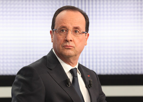 Conférence de presse de François Hollande : Julie Gayet parasite la communication présidentielle