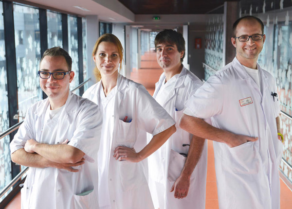 24h aux urgences : TF1 annonce la saison 2 de son Grey’s anatomy du réel 24h aux urgences : TF1 annonce la saison 2 de son Grey’s anatomy du réel