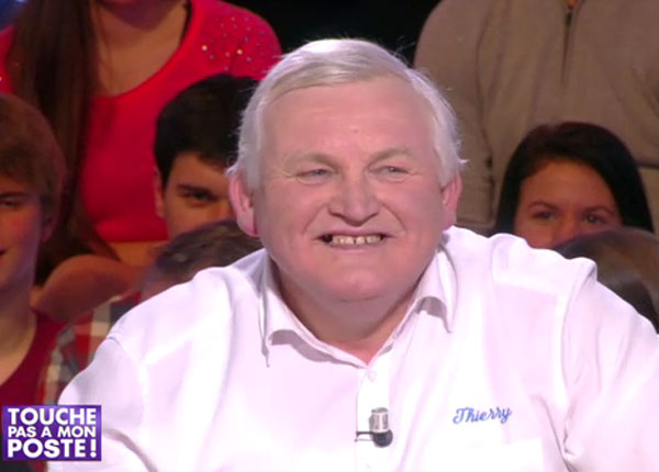 Touche pas à mon poste : Thierry Olive donne le sourire à Cyril Hanouna et D8