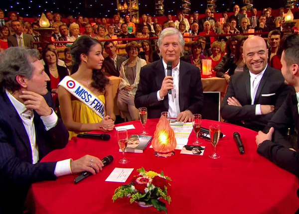 Le Plus grand cabaret du monde et Patrick Sébastien résistent à The Voice Le Plus grand cabaret du monde et Patrick Sébastien résistent à The Voice