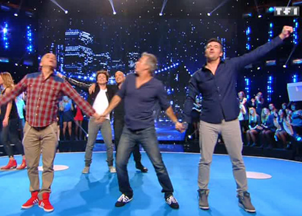 Vendredi tout est permis : Kev Adams et Franck Dubosc plaqués par le rugby Vendredi tout est permis : Kev Adams et Franck Dubosc plaqués par le rugby