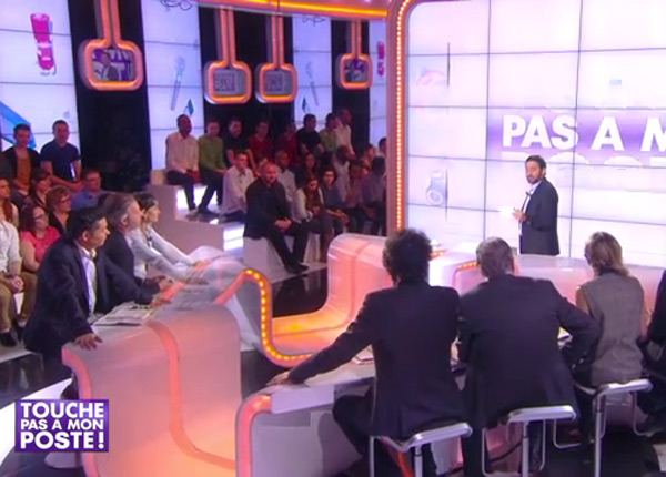 Touche pas à mon poste : Sophie Favier ferme la semaine chez Cyril Hanouna Touche pas à mon poste : Sophie Favier ferme la semaine chez Cyril Hanouna