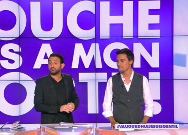 Touche pas à mon poste : Michèle Laroque et Indila autour de Cyril Hanouna Touche pas à mon poste : Michèle Laroque et Indila autour de Cyril Hanouna