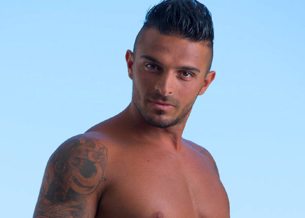 Julien (Les Marseillais à Rio) : « C’est fini... J’ai fait trop de bêtises » Julien (Les Marseillais à Rio) : « C’est fini... J’ai fait trop de bêtises »