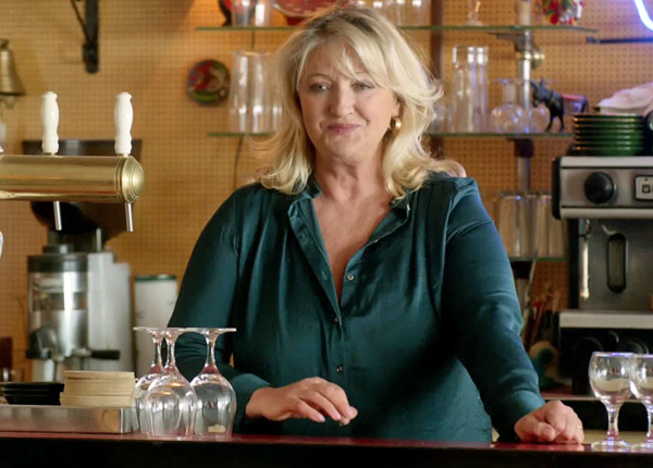Les Tourtereaux divorcent : le remake de la Guerre des Rose trouve son public Les Tourtereaux divorcent : le remake de la Guerre des Rose trouve son public