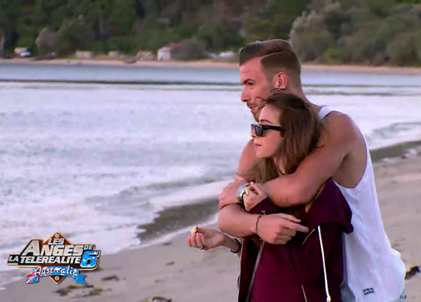 Les Anges de la télé-réalité : Dania et Julien se rapprochent, les ménagères apprécient Les Anges de la télé-réalité : Dania et Julien se rapprochent, les ménagères apprécient