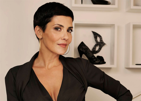 Les Reines du shopping : Cristina Cordula demande aux candidates d’être glamour sans porter de noir