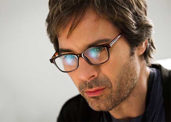 Perception : Eric McCormack ne conserve pas ses fidèles en pleine nuit sur M6