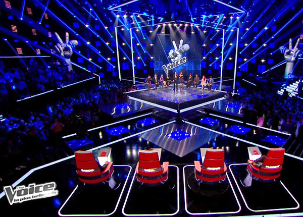 The Voice : une audience en hausse pour Karine Ferri et Nikos Aliagas 