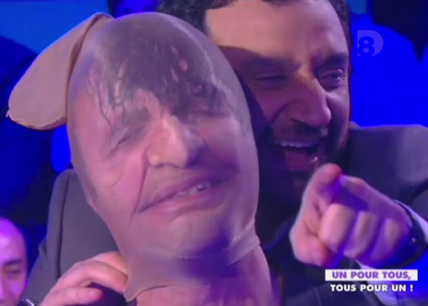 Touche pas à mon poste : un best-of avec Cyril Hanouna peu apprécié Touche pas à mon poste : un best-of avec Cyril Hanouna peu apprécié