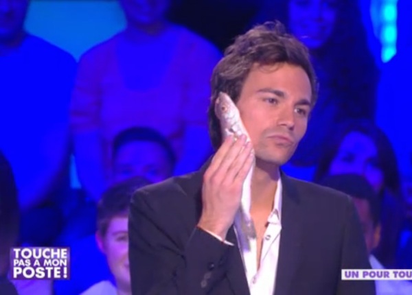 Touche pas à mon poste : Cyril Hanouna en vacances, des audiences à la baisse Touche pas à mon poste : Cyril Hanouna en vacances, des audiences à la baisse