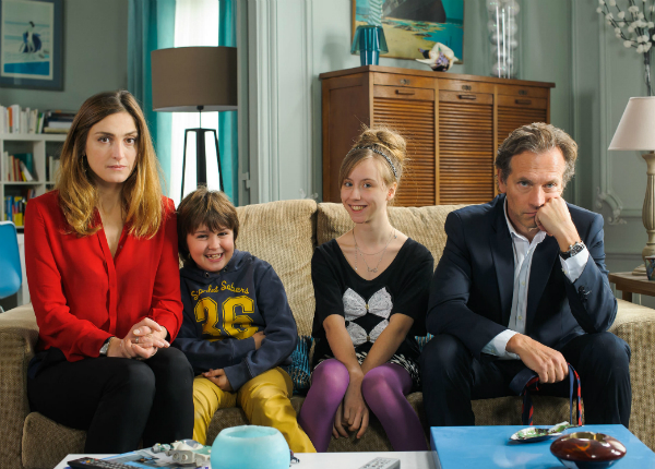 Ca va passer... Mais quand ? : Julie Gayet et Stéphane Freiss impuissants face à leur ado en crise Ca va passer... Mais quand ? : Julie Gayet et Stéphane Freiss impuissants face à leur ado en crise
