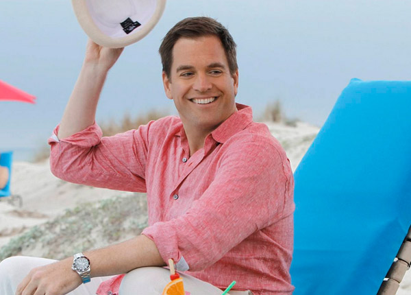 Michael Weatherly signe pour deux saisons supplémentaires de NCIS Michael Weatherly signe pour deux saisons supplémentaires de NCIS