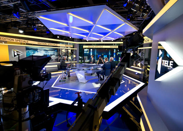 Marine Le Pen / Jean-Christophe Cambadélis : le débat en direct sur I>Télé