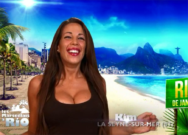 Les Marseillais à Rio : Jessica expulsée, Kim sur le char du carnaval de Rio et les fidèles au rendez-vous Les Marseillais à Rio : Jessica expulsée, Kim sur le char du carnaval de Rio et les fidèles au rendez-vous