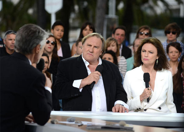 Gérard Depardieu revient à la télévision, par la case cuisine