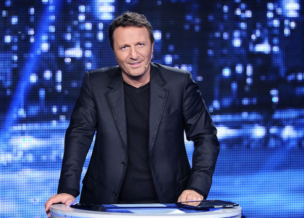 Stars sous hypnose en tournage avec Arthur et Messmer pour TF1 Stars sous hypnose en tournage avec Arthur et Messmer pour TF1