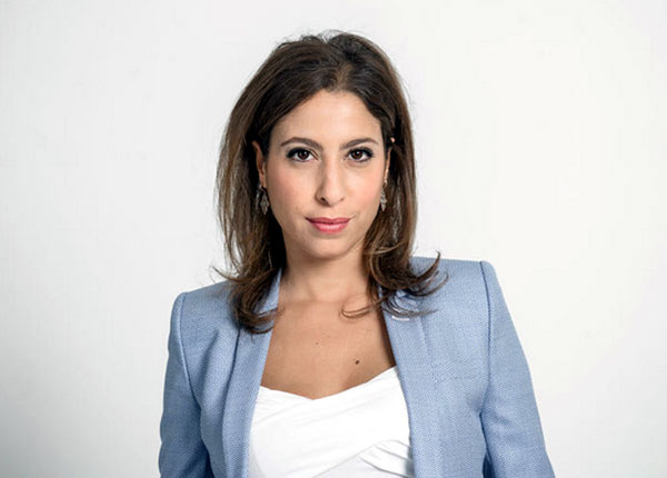 On n’est pas couché : les premières confidences de Léa Salamé dans Touche pas à mon poste On n’est pas couché : les premières confidences de Léa Salamé dans Touche pas à mon poste
