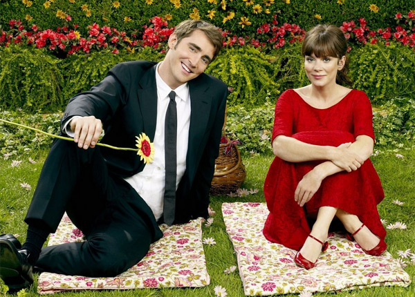 Après Cougar Town, NRJ12 offre une seconde chance à Pushing daisies cet été Après Cougar Town, NRJ12 offre une seconde chance à Pushing daisies cet été
