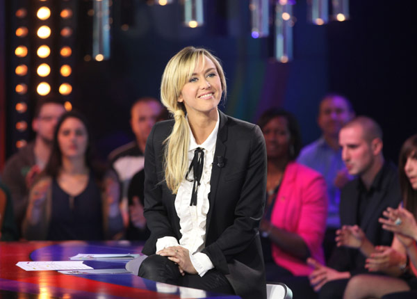 Enora Malagré (Derrière le poste) : « C’est un peu de bonne guerre qu’on m’en mette plein la tronche » Enora Malagré (Derrière le poste) : « C’est un peu de bonne guerre qu’on m’en mette plein la tronche »