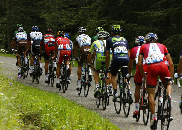 Sans le Tour de France, l’audience de France 2 plonge à pic Sans le Tour de France, l’audience de France 2 plonge à pic