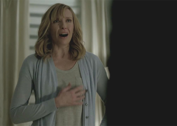 La série Hostages aura-t-elle une saison 2 ? La série Hostages aura-t-elle une saison 2 ?