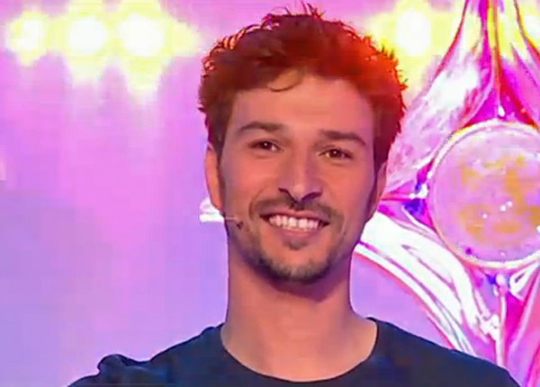 Les 12 coups de Midi : Hakim échoue sur Mylène Farmer, l’étoile mystérieuse bientôt découverte Les 12 coups de Midi : Hakim échoue sur Mylène Farmer, l’étoile mystérieuse bientôt découverte