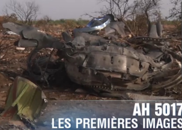 JT de TF1 : les premières images du crash du vol AH5017, les raisons toujours inconnues