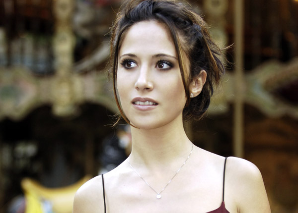 Fabienne Carat (Samia - Plus belle la vie) : « On va faire les pires crasses à Constance Dorléac »