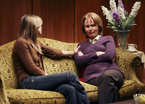 Grey’s Anatomy : Kate Burton (Ellis Grey) de retour dans la série Grey’s Anatomy : Kate Burton (Ellis Grey) de retour dans la série