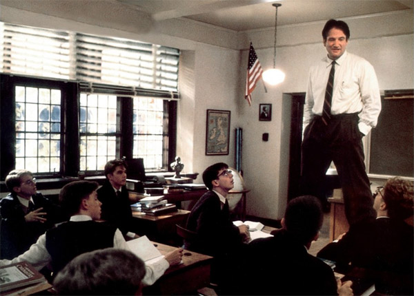 Le cercle des poètes disparus : HD1 devance D8, NT1 et W9 en rendant hommage à Robin Williams