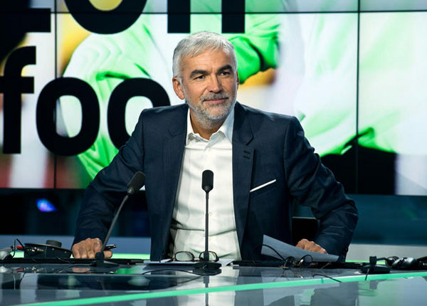 Pascal Praud remplace finalement Léa Salamé Pascal Praud remplace finalement Léa Salamé