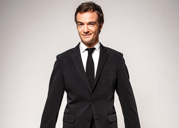 La série Péplum arrive en prime time sur M6 avec Jonathan Lambert La série Péplum arrive en prime time sur M6 avec Jonathan Lambert