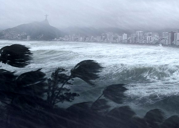 SOS : météo catastrophe, pourquoi les dérèglements climatiques inquiètent les scientifiques