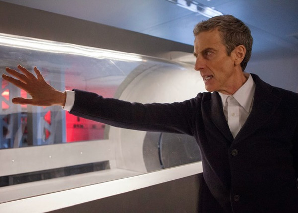 Doctor Who : Peter Capaldi peinerait-il à séduire ? Doctor Who : Peter Capaldi peinerait-il à séduire ?
