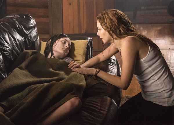 Under the dome et Extant auront droit à une saison supplémentaire en 2015