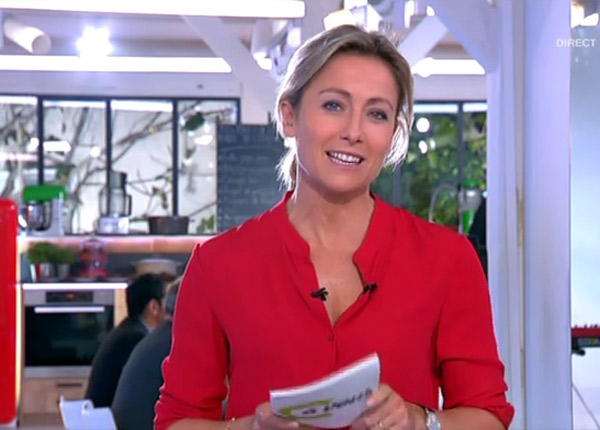 C à vous : Anne-Sophie Lapix en grande forme sur France 5