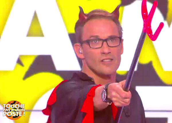 Touche pas à mon poste : Julien Courbet sous le million de téléspectateurs pour la spéciale Halloween Touche pas à mon poste : Julien Courbet sous le million de téléspectateurs pour la spéciale Halloween