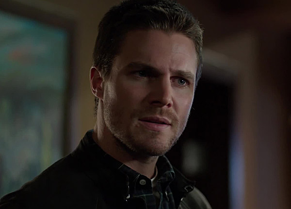 Arrow : la part d’ombre de Stephen Amell captive les ménagères sur TF1