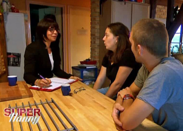 Super Nanny : 500 000 Français fidèles à Sylvie Jenaly de 20h50 à 00h25 Super Nanny : 500 000 Français fidèles à Sylvie Jenaly de 20h50 à 00h25