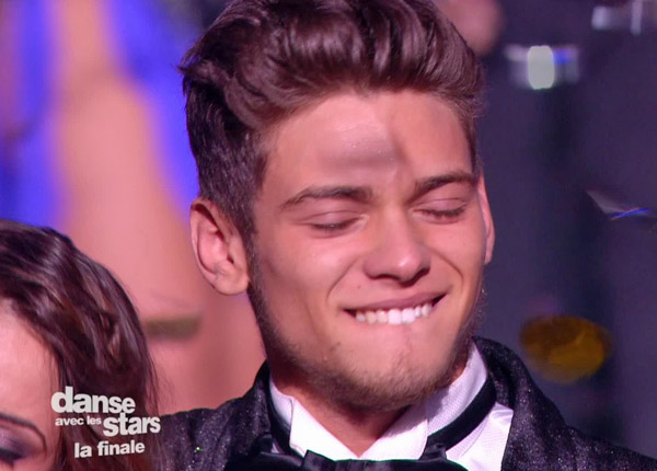 Rayane Bensetti remporte la 5e saison de Danse avec les stars