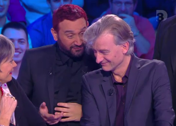 Touche pas à mon poste : Gilles Verdez hypnotisé, comme le public ? Touche pas à mon poste : Gilles Verdez hypnotisé, comme le public ?