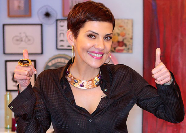 Surpriiise : Cristina Cordula en access sur M6 pendant les fêtes de fin d’année Surpriiise : Cristina Cordula en access sur M6 pendant les fêtes de fin d’année