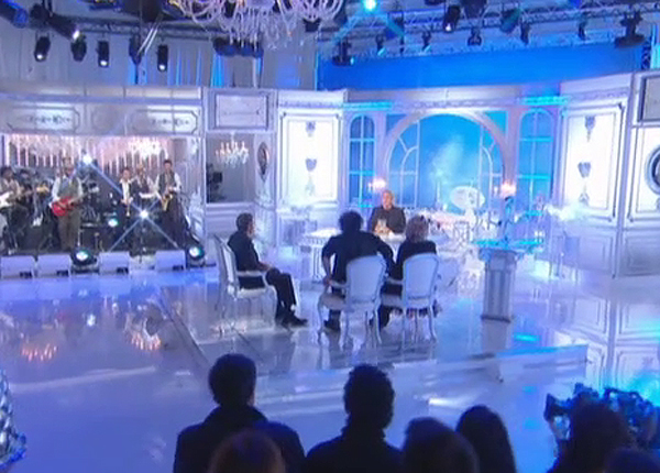 Salut les Terriens : quelle audience pour Thierry Ardisson, Julien Clerc et Armande Altaï ? Salut les Terriens : quelle audience pour Thierry Ardisson, Julien Clerc et Armande Altaï ?