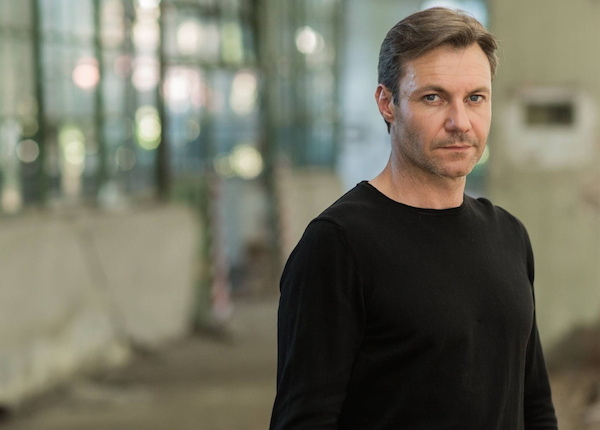 Chris Vance (Le Transporteur 2) : « La saison 3 dépendra, entre autres, des audiences sur M6 » Chris Vance (Le Transporteur 2) : « La saison 3 dépendra, entre autres, des audiences sur M6 »