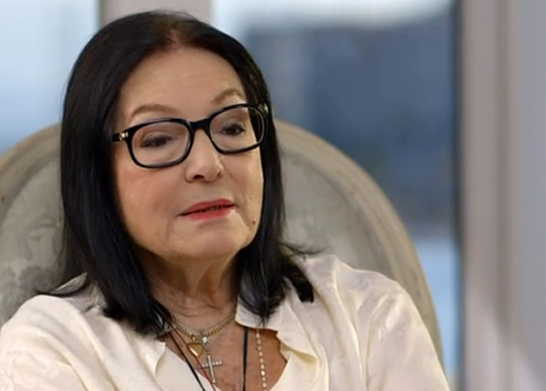 Nana, quand tu chantes : un portrait resté confidentiel sur France 2 ? Nana, quand tu chantes : un portrait resté confidentiel sur France 2 ?