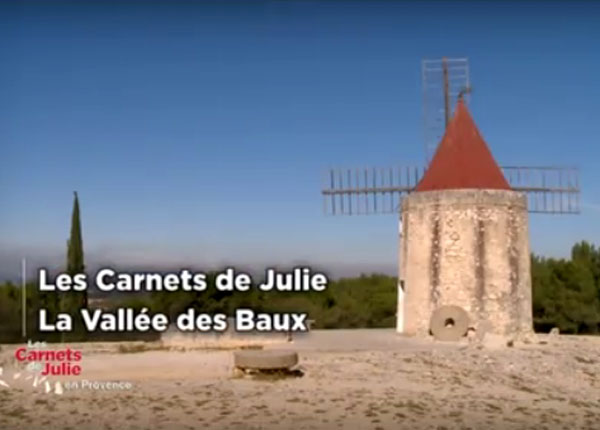 Les carnets de Julie : la vallée des baux propulse France 3 en tête des audiences