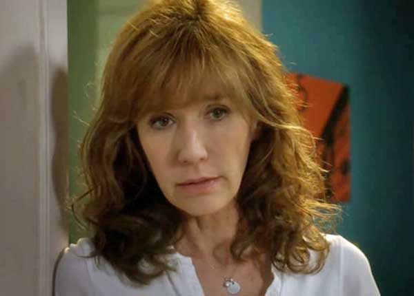 Famille d’accueil (saison 13) : Virginie Lemoine (Marion) et Christian Charmetant (Daniel) toujours en difficulté sur France 3 Famille d’accueil (saison 13) : Virginie Lemoine (Marion) et Christian Charmetant (Daniel) toujours en difficulté sur France 3