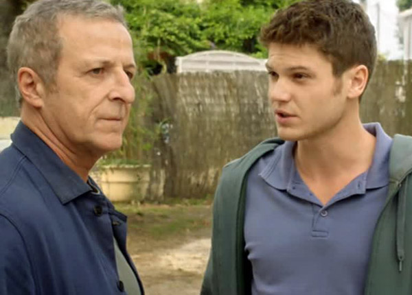 Famille d’accueil clôt sa saison 13 sur un record avec une ex-star de R.I.S. Police scientifique Famille d’accueil clôt sa saison 13 sur un record avec une ex-star de R.I.S. Police scientifique