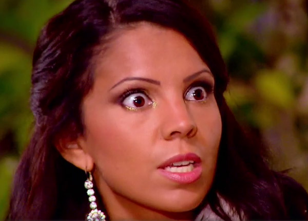 4 mariages pour 1 lune de miel : Nabila manque de respect, Claudine la qualifie de sorcière, TF1 en danger ? 4 mariages pour 1 lune de miel : Nabila manque de respect, Claudine la qualifie de sorcière, TF1 en danger ?